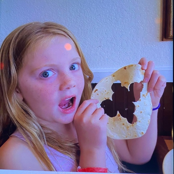 Meet your Posher, Sarah - Picture 1 of 1